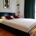 With Parking Space - 2046 * 特罗吉尔