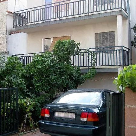 شقة With Parking Space - 2046