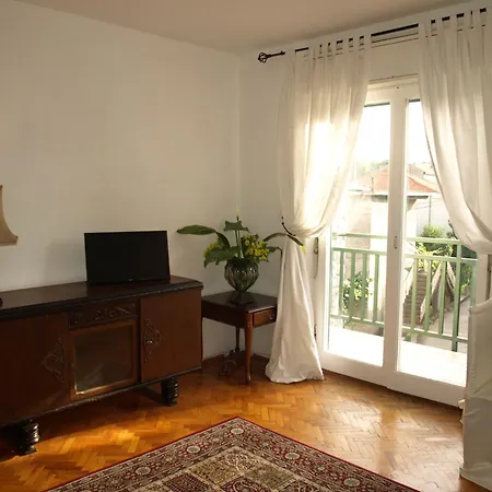 Apartments With Parking Space Trogir - 2046